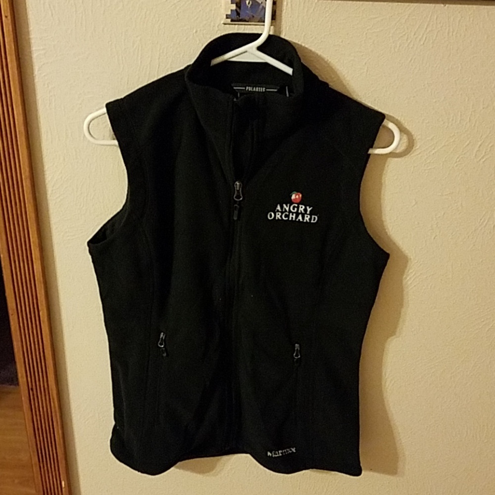 Women's clothing